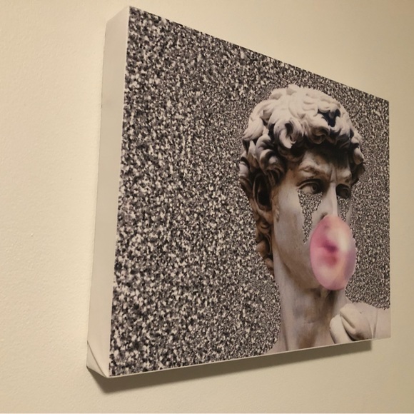 Crying David - Picture 4 of 4